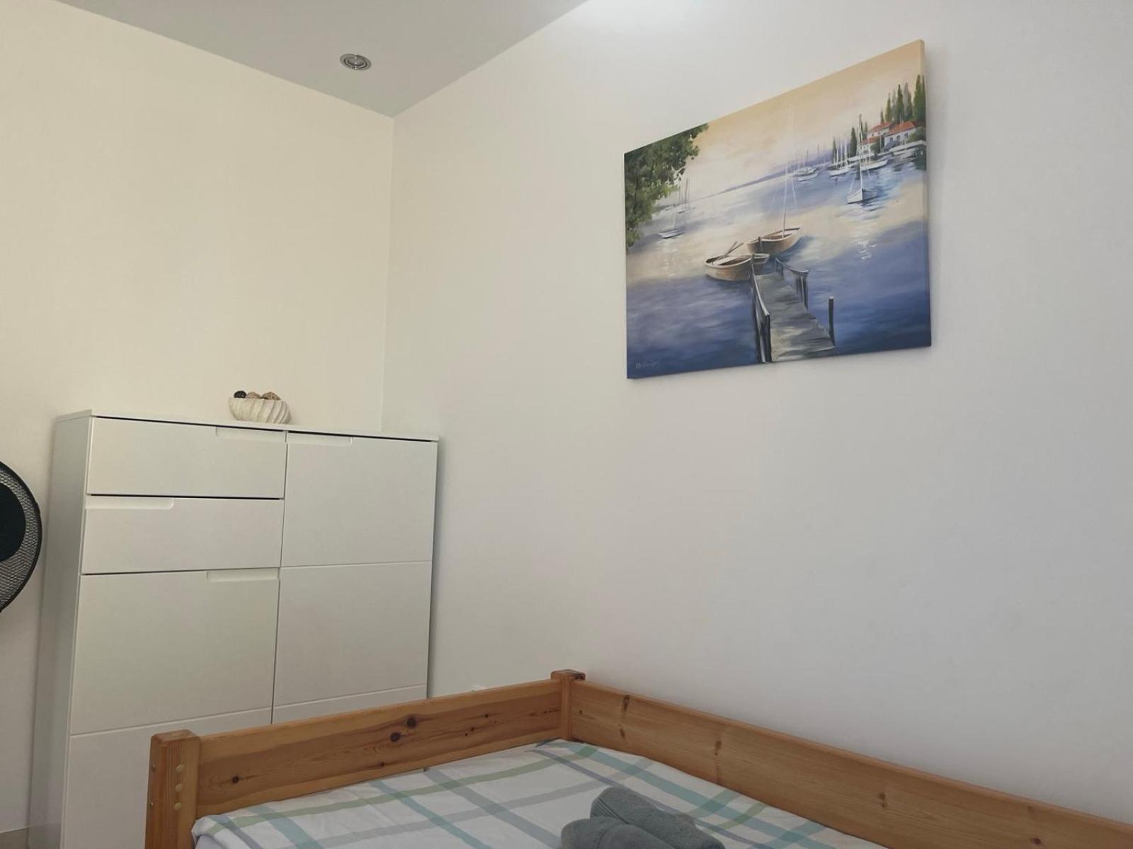Sinisa Apartman Vir Exterior foto